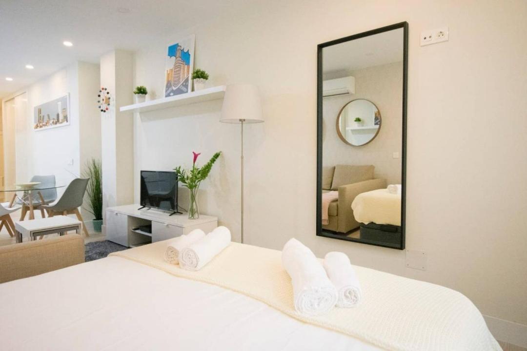 New And Cozy-Studio-Chueca Madryt Zewnętrze zdjęcie